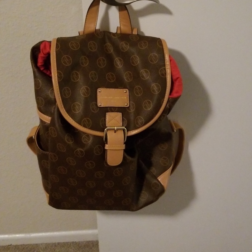 Adrienne Vittadini backpack